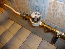Установка квартирных счетчиков воды.