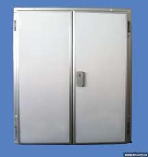 Холодильная дверь (распашная, откатная, под заказ)