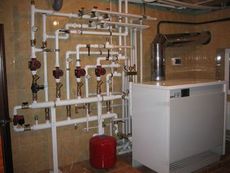 Радиаторы отопления. Котлы газовые монтаж Киев цена.