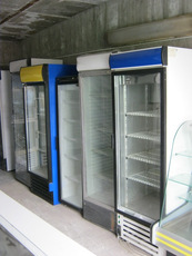 продам витрину холодильную б/у, шкаф холодильный и прочее