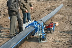 Монтаж водо-газопроводов из полиэтилена
