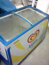 Продам ларь со стеклом 2 шт б/у