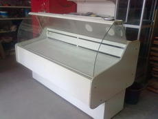 Продам витрину бу холодильных длиной 1,75 м.