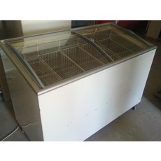 Холодильное оборудование бу (лари, витрины, стелазжжы)