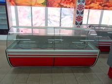 Продам холодильную витрину Cold 2,0 м б/у