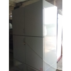 Продам 4-х дверный холодильный шкаф бу
