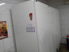 Продам холодильные шкафы бу различного литража