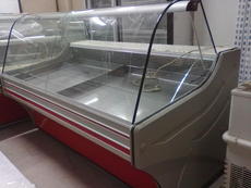 Продам б/у 2 шт холодильных витрин фирмы Cold.