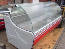 Продам бу холодильну вітрину Cold (Польща) довжиною - 2 м. (