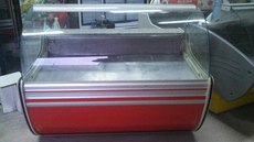 Продам бу холодильных витрин Cold (Польша)