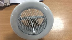 Решетка вентиляционная с регуляцией