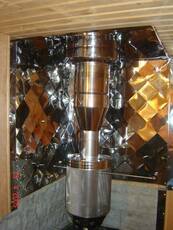 Труба з сіткою для каменів в сауну