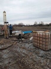 Буріння свердловин малогабаритною установкою