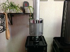 Труба с сеткой в сауну